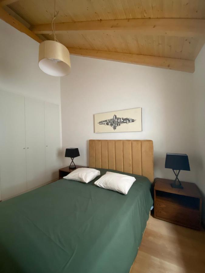 The Orange Tree Houses - Vista Patio By Live And Stay Abrantes Exterior photo